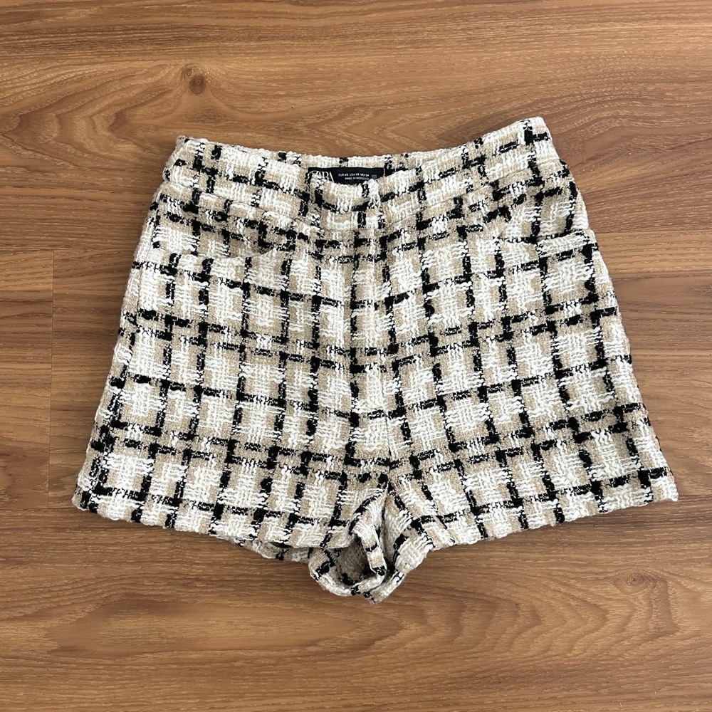 Zara Shorts